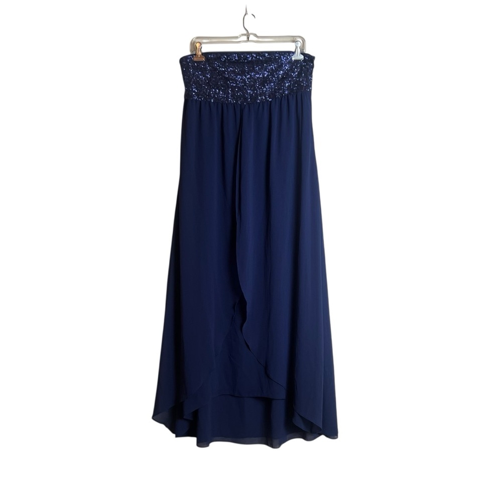 NWT! RW&CO blue sequin‎ formal dress. Size large